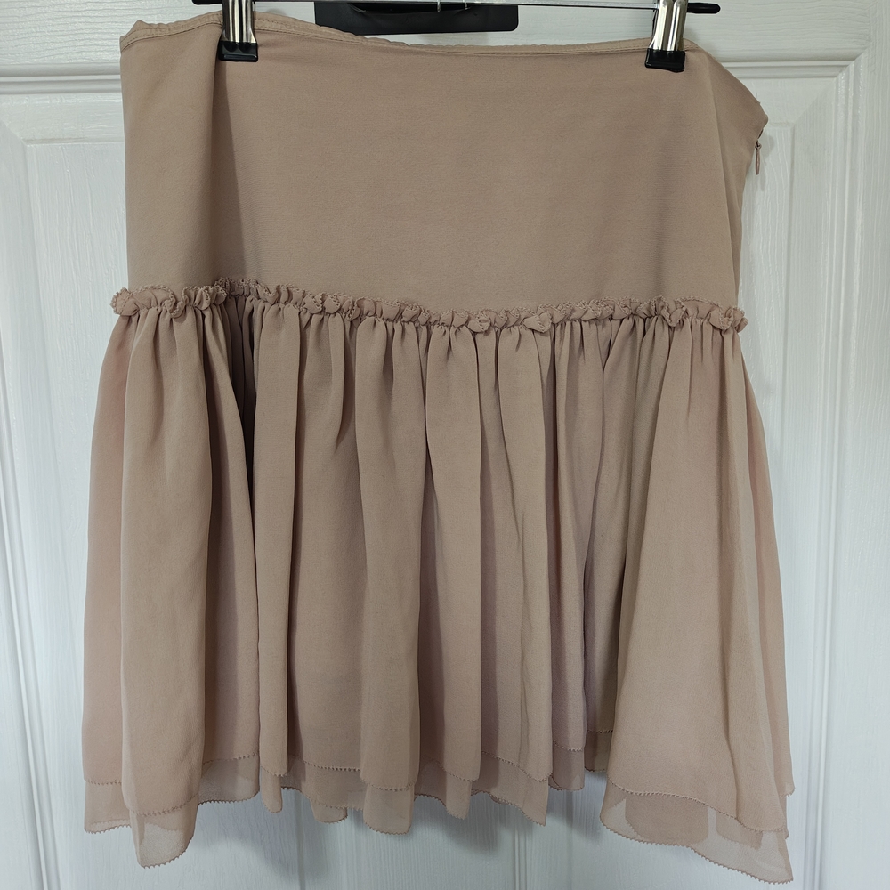 Elegant Beige Women's Skirt